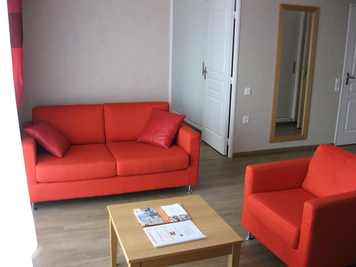 Aparthotel Domitys Le Parc Balsan Châteauroux Exterior foto